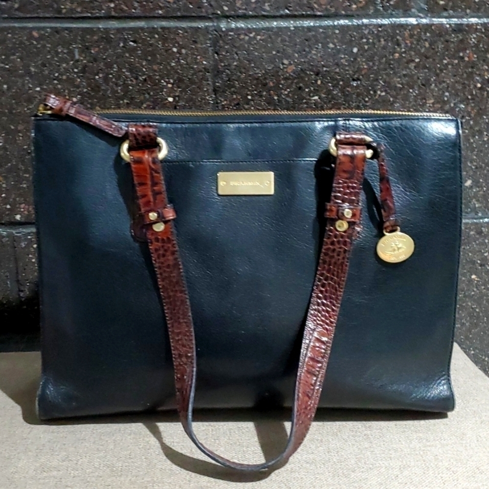 BRAHMIN BLACK  BROWN PURSE CLASSIC SHOULDER BAG